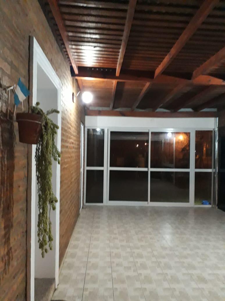 Chalet en Funes Norte – Luciano Molinas  al 1800