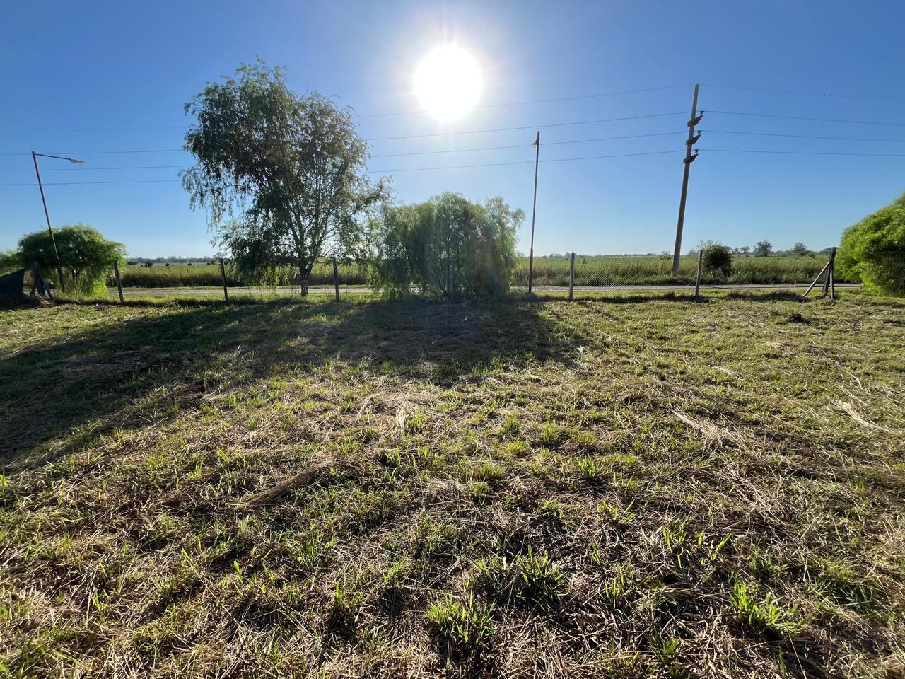 Terreno en Funes Norte uso habitacional/comercial